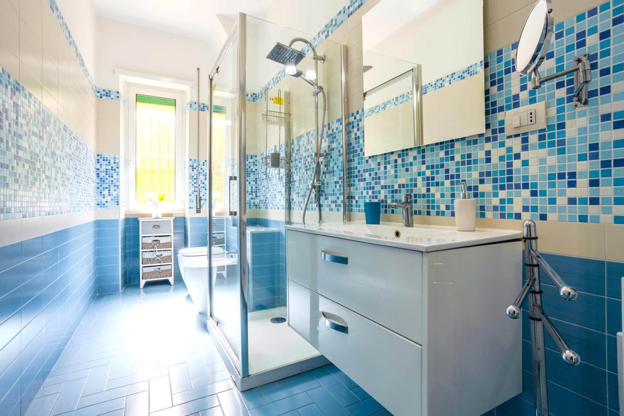 דירות נאפולי Hostly - Vittoria House - Near The Center With Private Parking מראה חיצוני תמונה